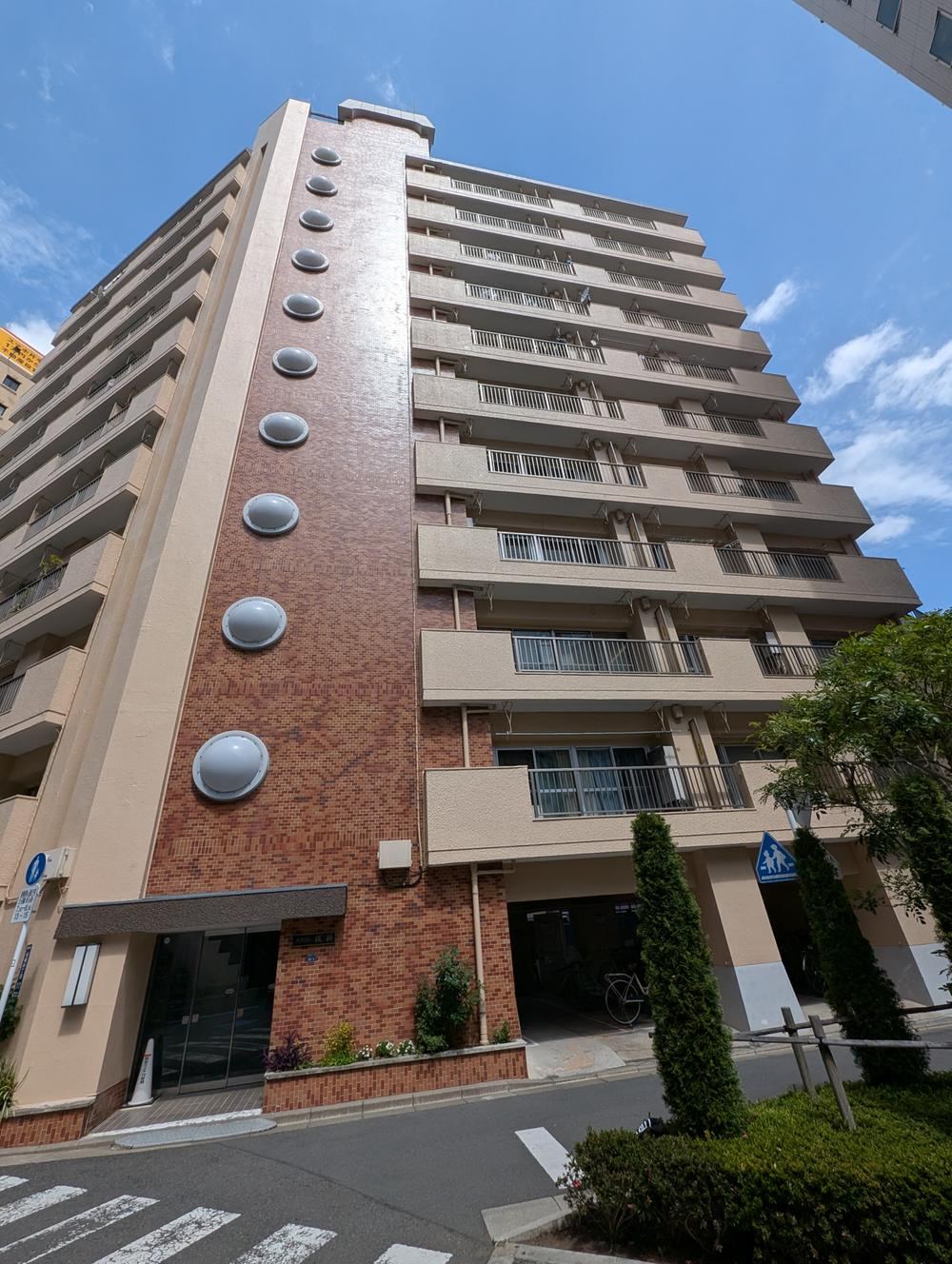 2DK apartment in Itabashi Ward, Tokyo - Photo 1