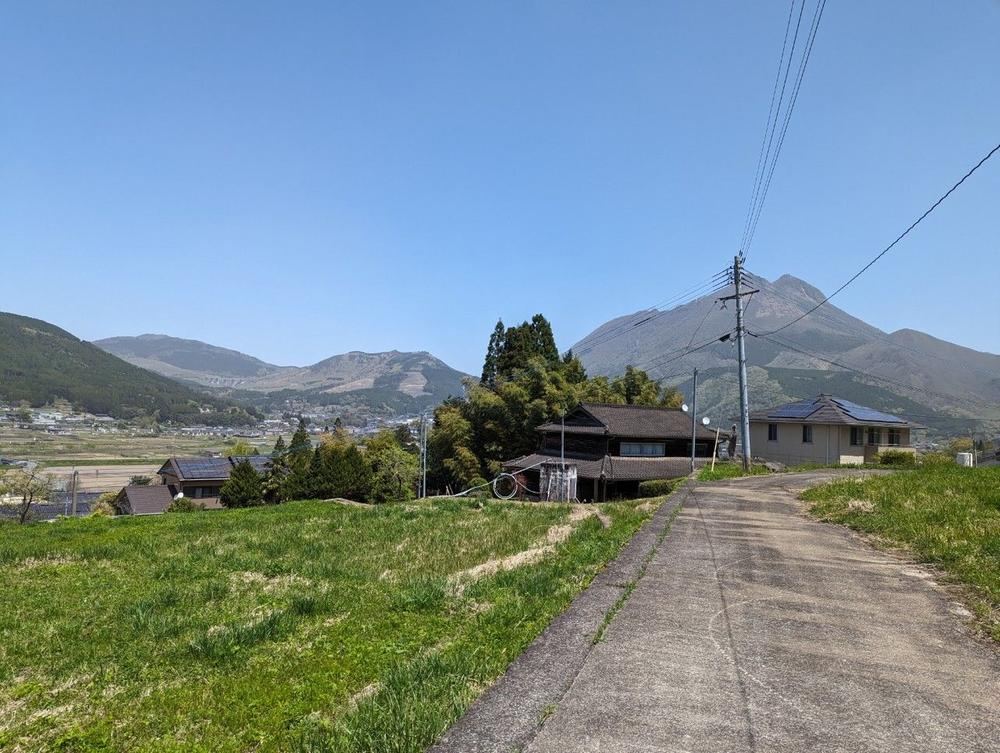 7528 m² land in Yufu, Oita - Photo 1