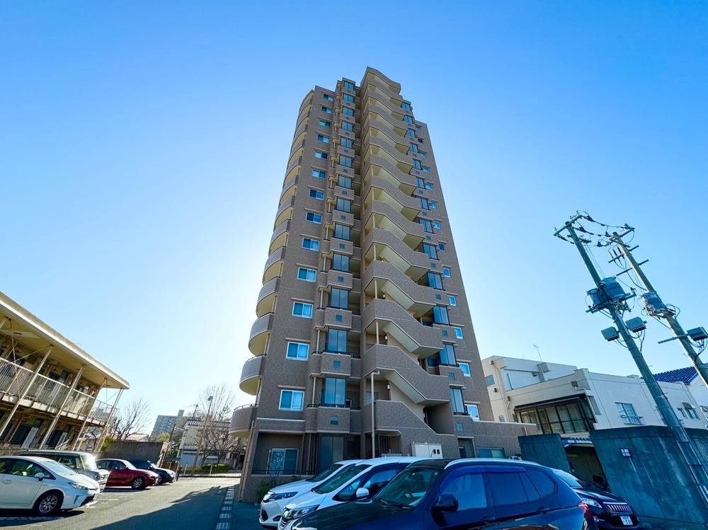 3LDK apartment in Chuo Ward, Niigata - Photo 1