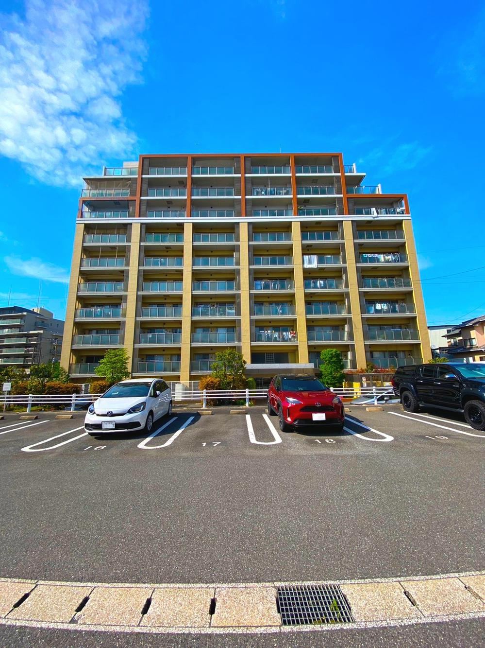 4LDK apartment in Chuo Ward, Chiba - Photo 1