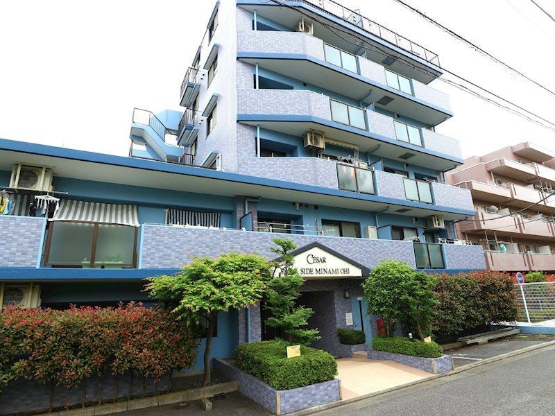 2LDK apartment in Shinagawa Ward, Tokyo - Photo 1