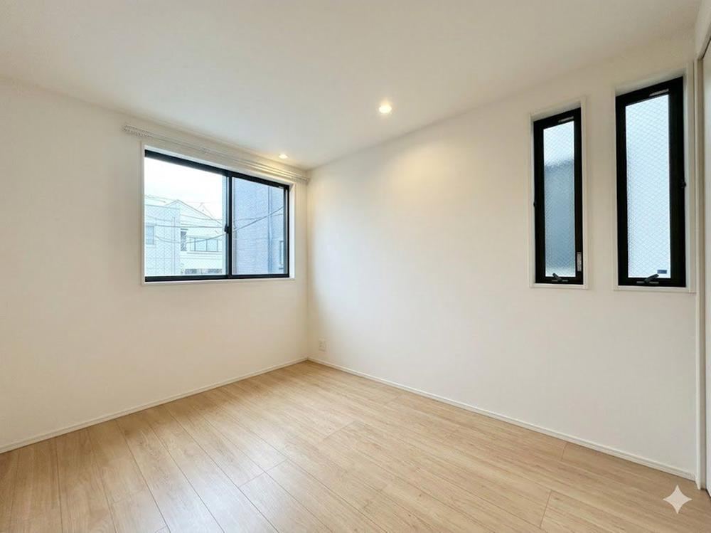 2LDK house in Ota Ward, Tokyo - Photo 1
