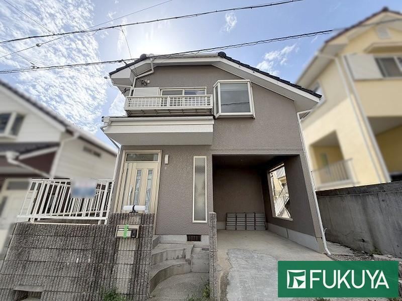 4LDK house in Suma Ward, Kobe, Hyogo - Photo 1