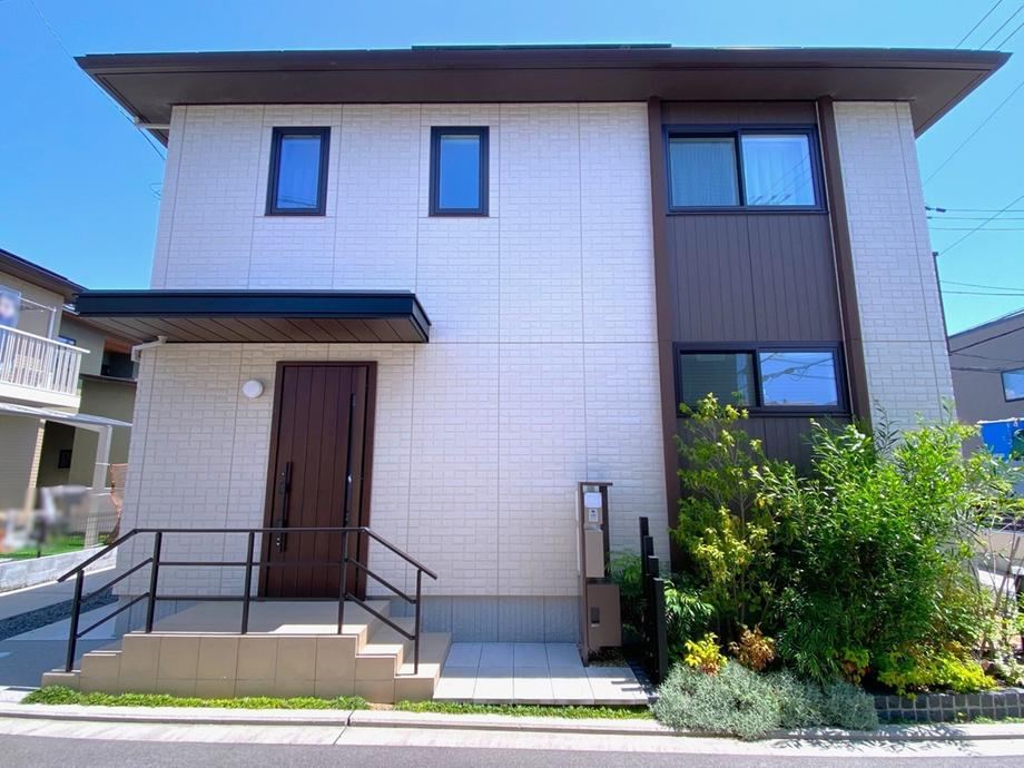 4LDK house in Masaki, Iyo District, Ehime - Photo 1