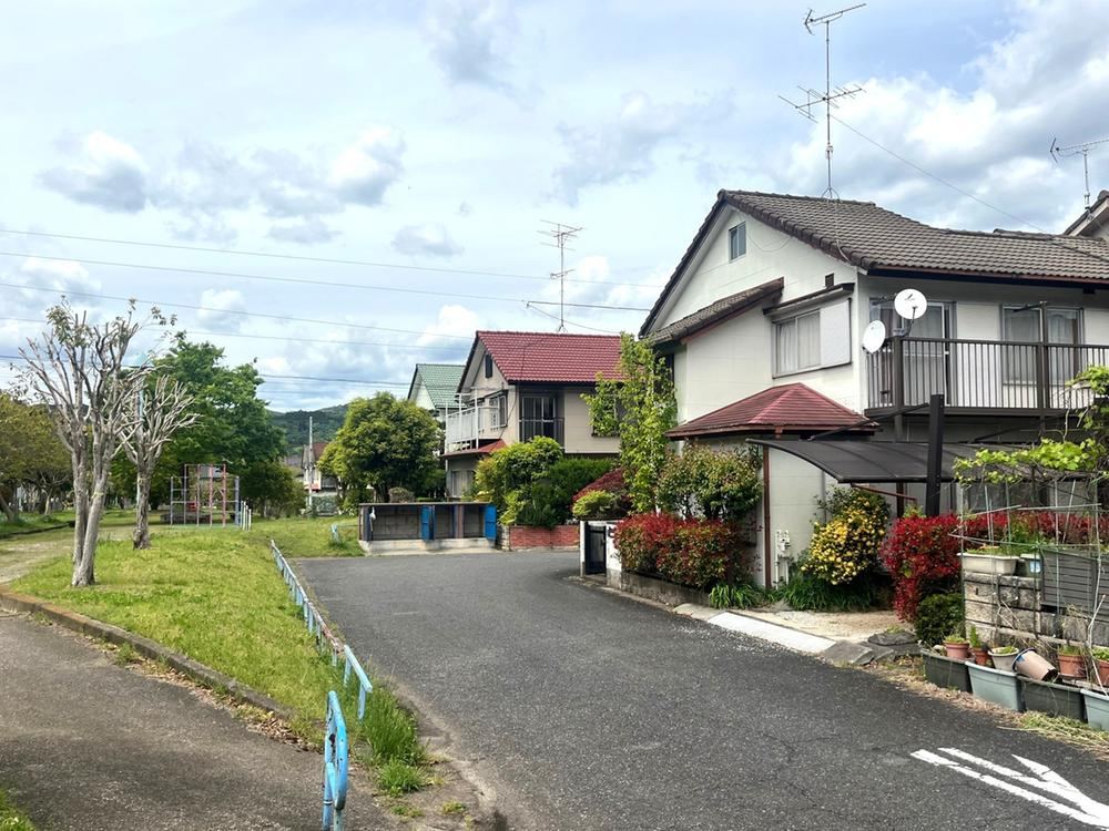4LDK+S house in Hidaka, Saitama - Photo 1