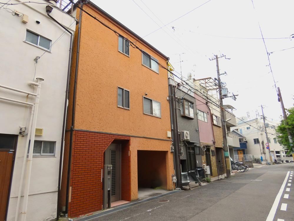4LDK house in Amagasaki, Hyogo - Photo 1