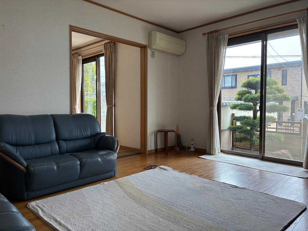 5LDK+2S house in Kuwana, Mie - Photo 1