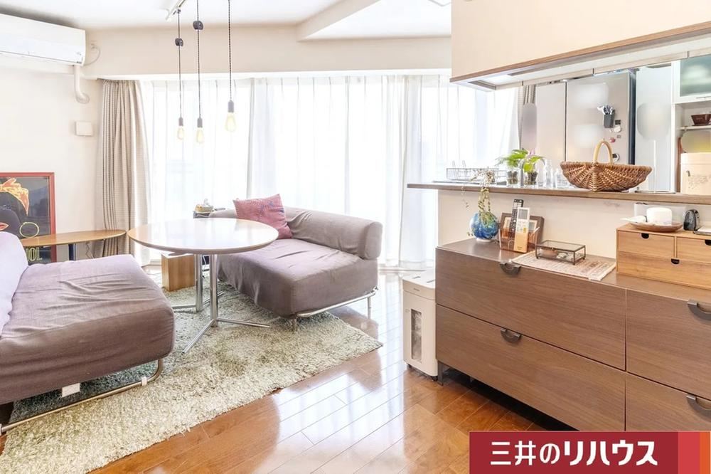 2LDK apartment in Suminoe Ward, Osaka - Photo 1