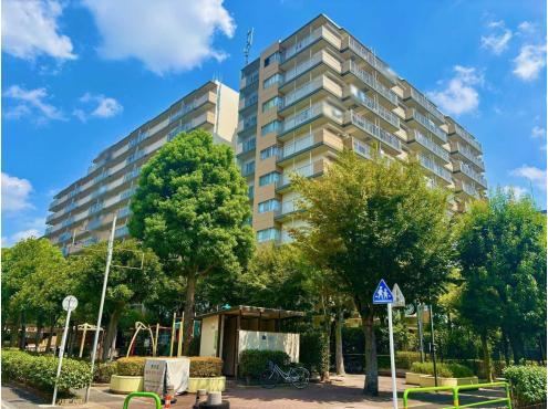 4LDK apartment in Arakawa Ward, Tokyo - Photo 1