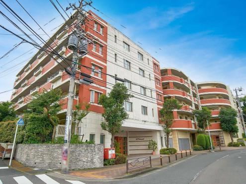 3LDK apartment in Takatsu Ward, Kawasaki, Kanagawa - Photo 1