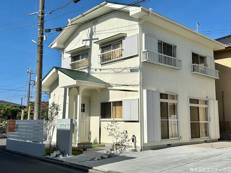 4LDK house in Chuo, Yamanashi - Photo 1