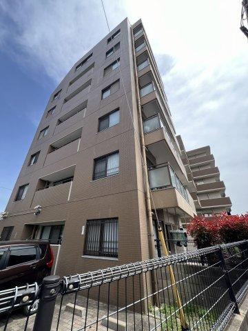 4LDK apartment in Yahatanishi Ward, Kitakyushu, Fukuoka - Photo 1