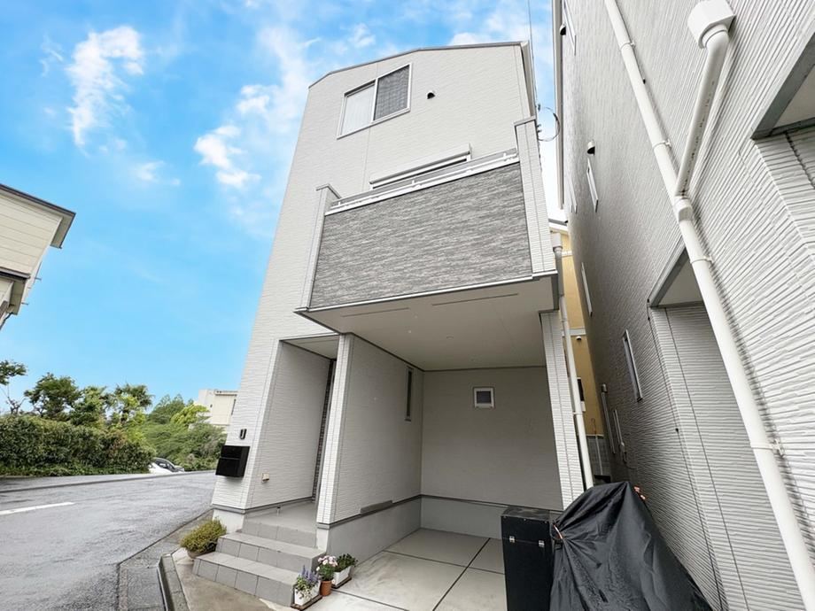 3LDK+S house in Totsuka Ward, Yokohama, Kanagawa - Photo 1