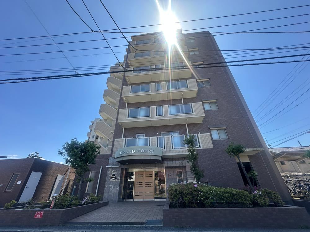 3LDK apartment in Chigasaki, Kanagawa - Photo 1