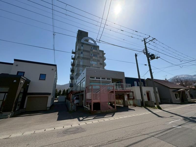 1LDK apartment in Otaru, Hokkaido - Photo 1