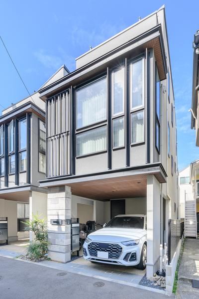 2LDK+S house in Bunkyo Ward, Tokyo - Photo 1