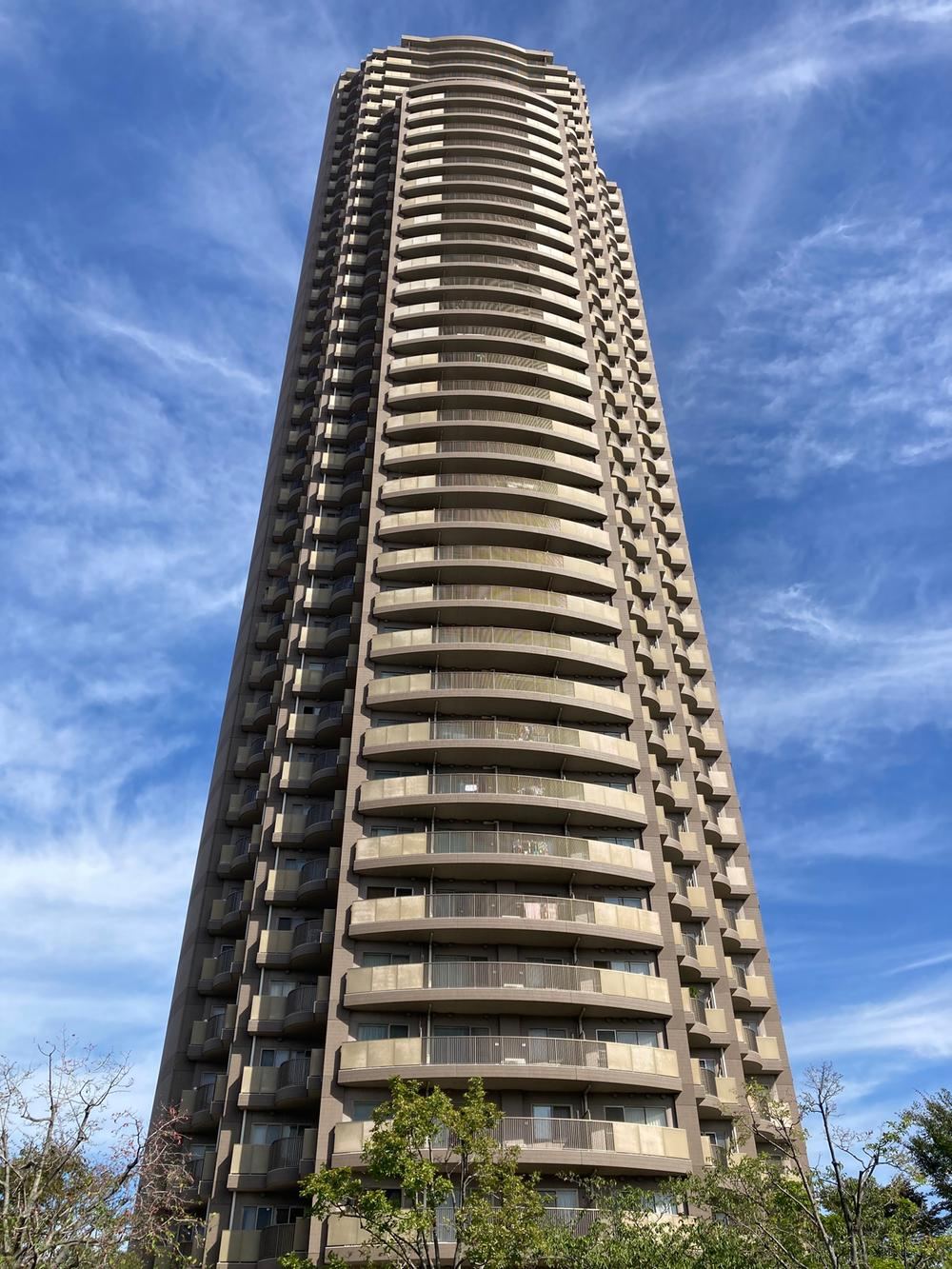 3LDK apartment in Koto Ward, Tokyo - Photo 1