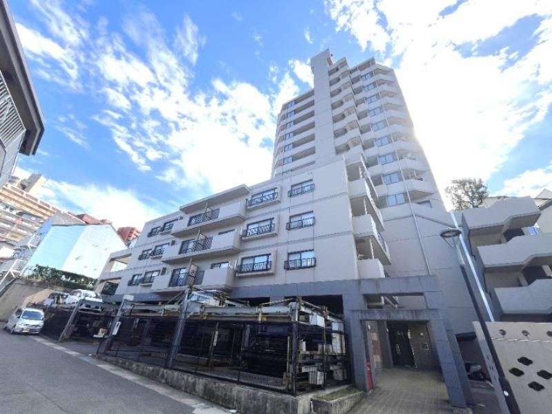 3LDK apartment in Nagasaki, Nagasaki - Photo 1