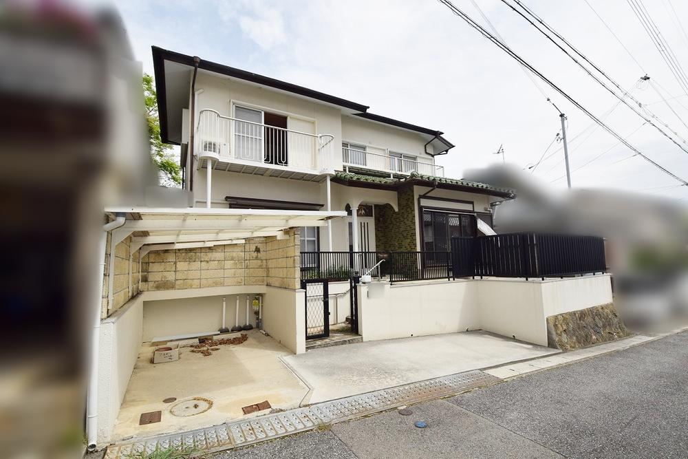 4LDK house in Nishi Ward, Kobe, Hyogo - Photo 1