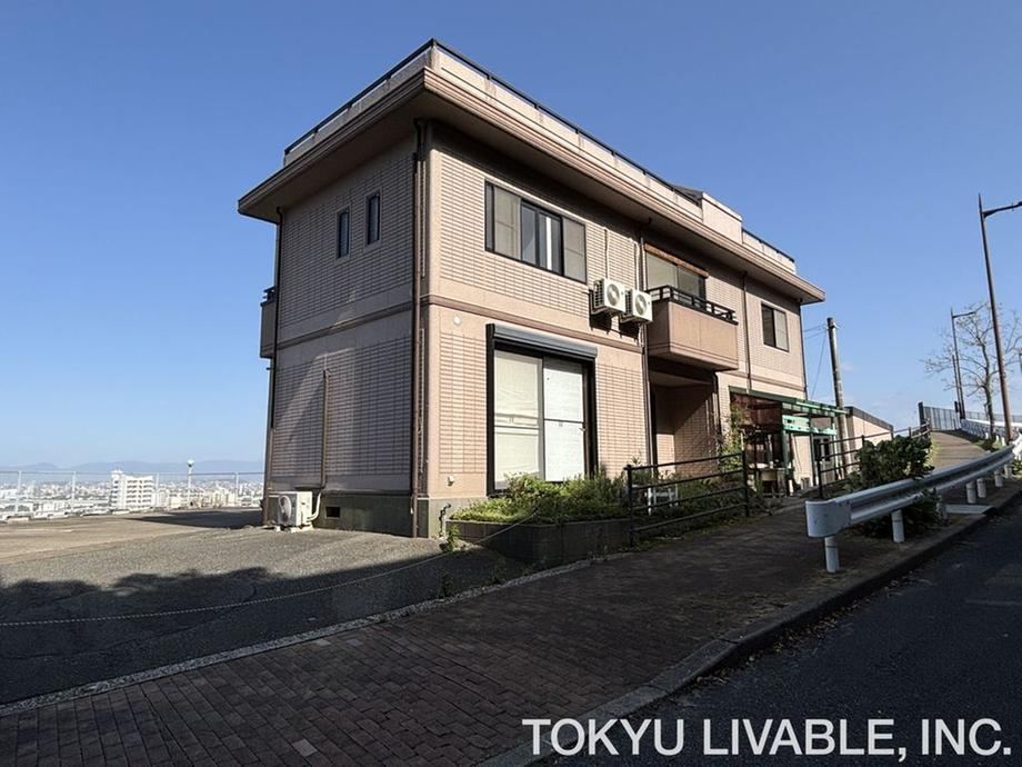 16LDK house in Nishi Ward, Fukuoka - Photo 1