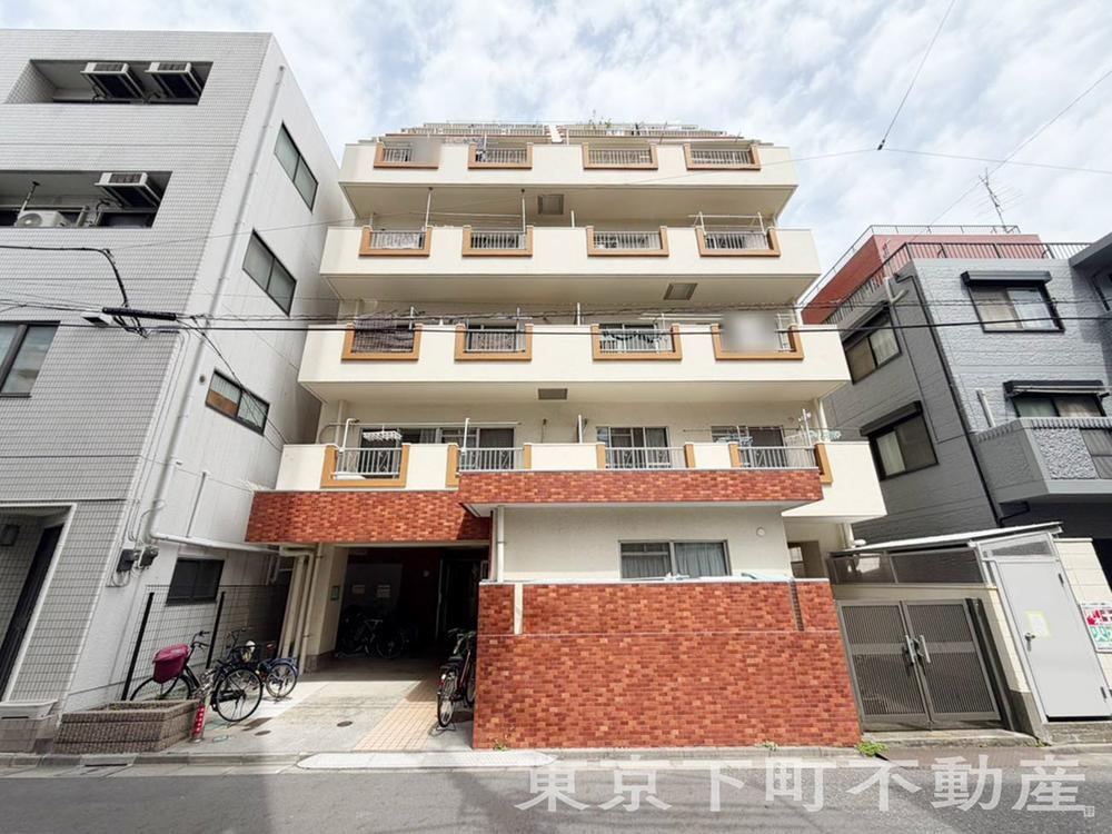 3K apartment in Sumida Ward, Tokyo - Photo 1
