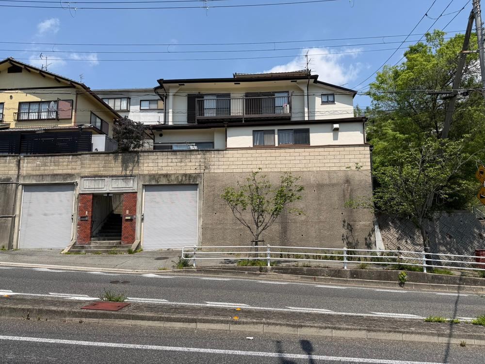 3LDK house in Nagata Ward, Kobe, Hyogo - Photo 1