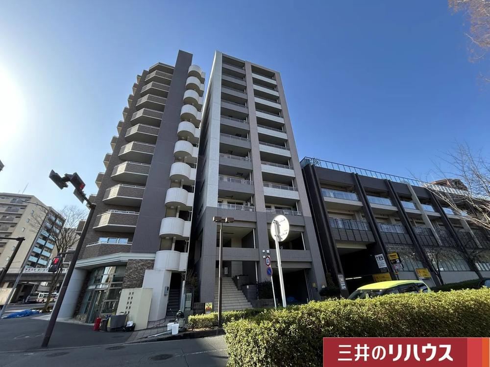 2LDK apartment in Tsuzuki Ward, Yokohama, Kanagawa - Photo 1