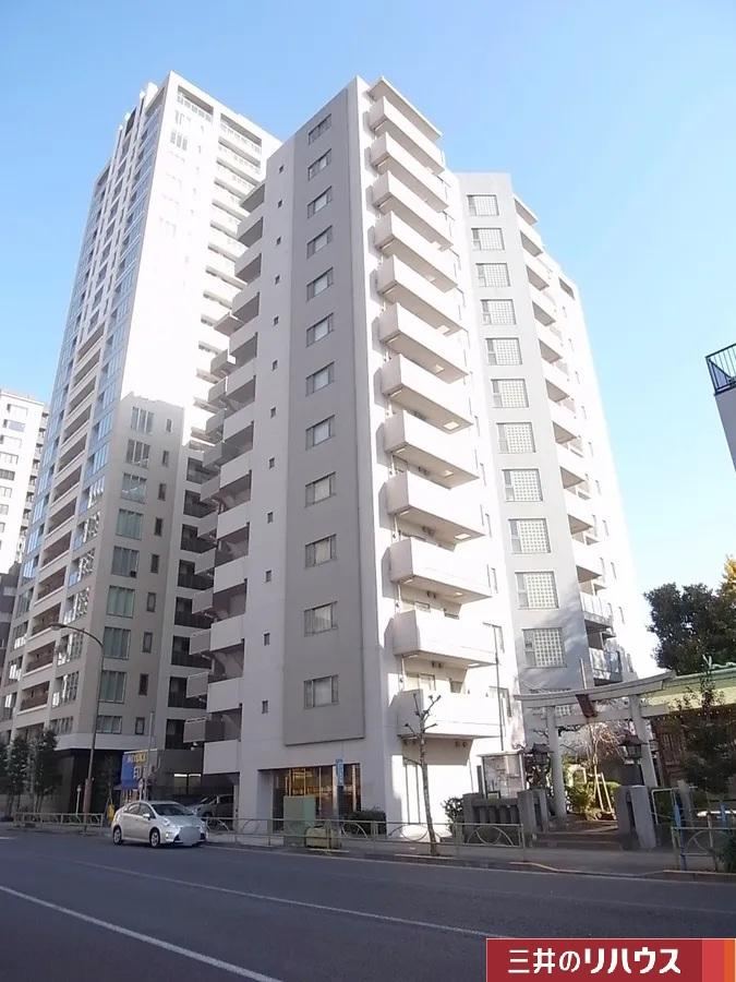 2LDK apartment in Shinagawa Ward, Tokyo - Photo 1