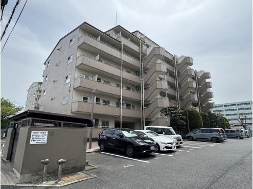 3LDK apartment in Sayama, Saitama - Photo 1
