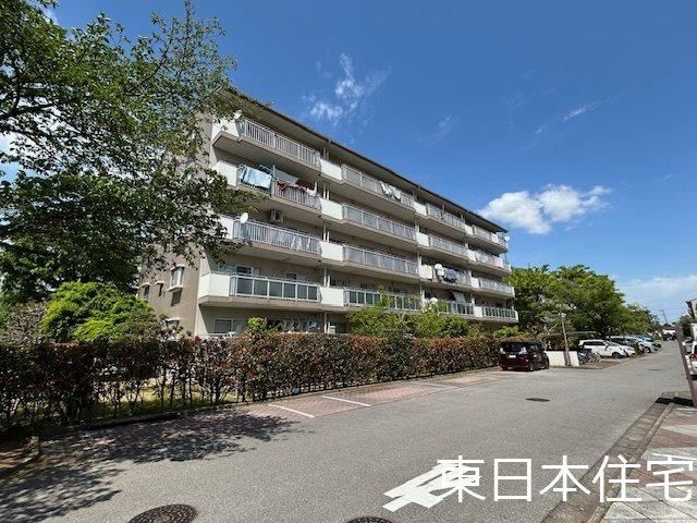 3LDK apartment in Inzai, Chiba - Photo 1