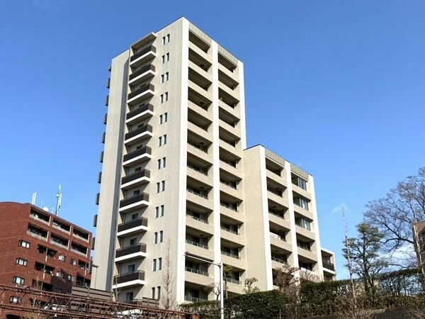 3LDK apartment in Setagaya Ward, Tokyo - Photo 1