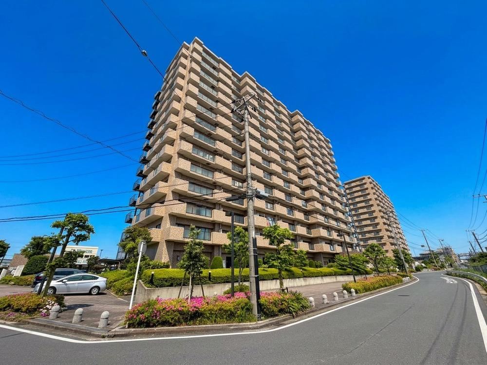 3LDK apartment in Midori Ward, Yokohama, Kanagawa - Photo 1