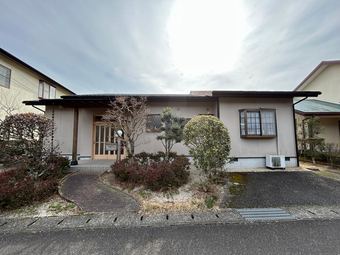 3LDK+S house in Asakura