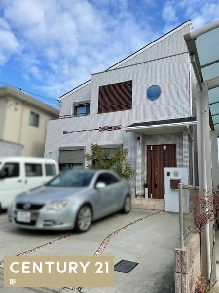 4LDK+S house in Wakayama, Wakayama - Photo 1