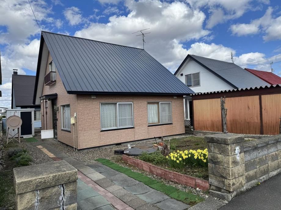 4LDK house in Asahikawa, Hokkaido - Photo 1