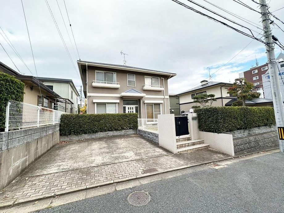 3LDK house in Yahatanishi Ward, Kitakyushu, Fukuoka - Photo 1