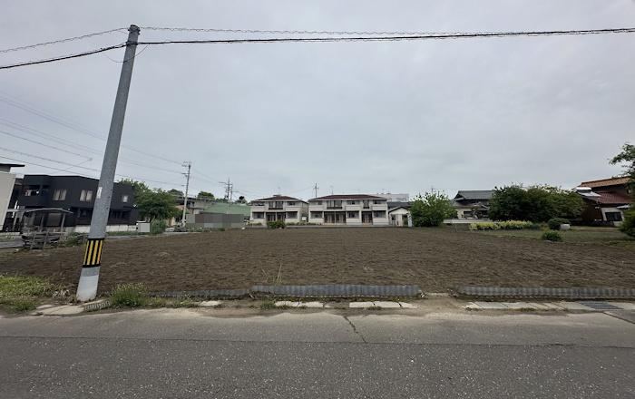 1075 m² land in Ginan, Hashima District, Gifu - Photo 1
