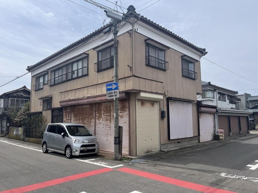 10DK house in Nishikan Ward, Niigata - Photo 1