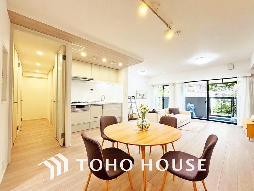 2LDK apartment in Nishi Ward, Yokohama, Kanagawa - Photo 1