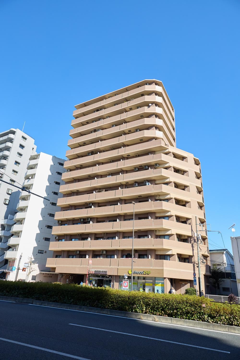 3LDK apartment in Toshima Ward, Tokyo - Photo 1