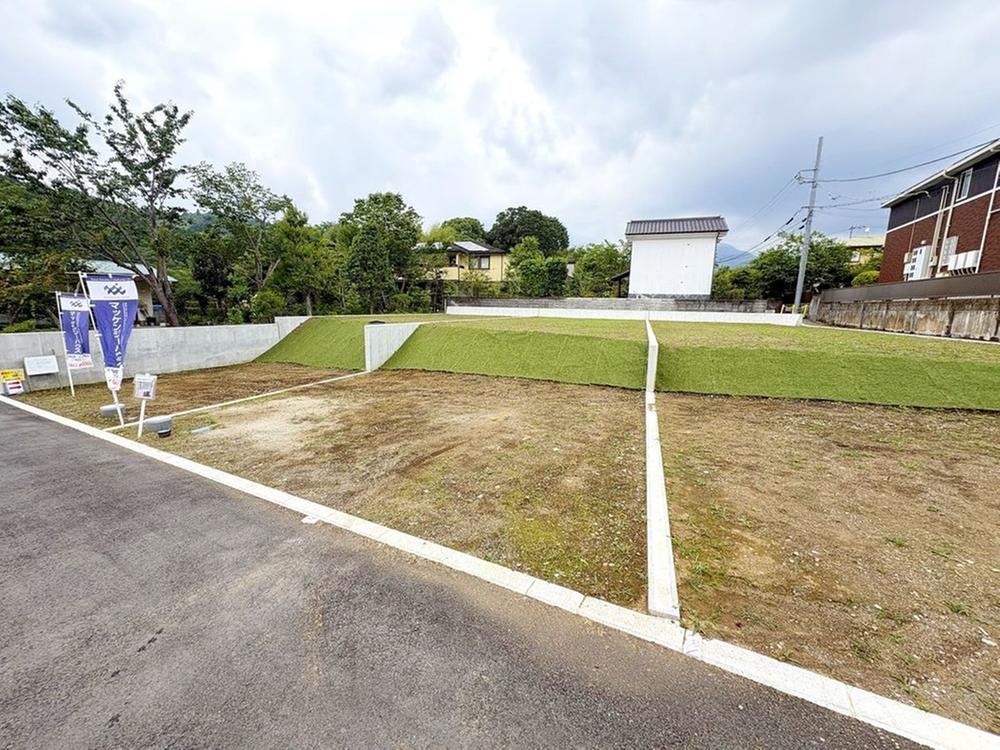 223 m² land in Hadano, Kanagawa - Photo 1