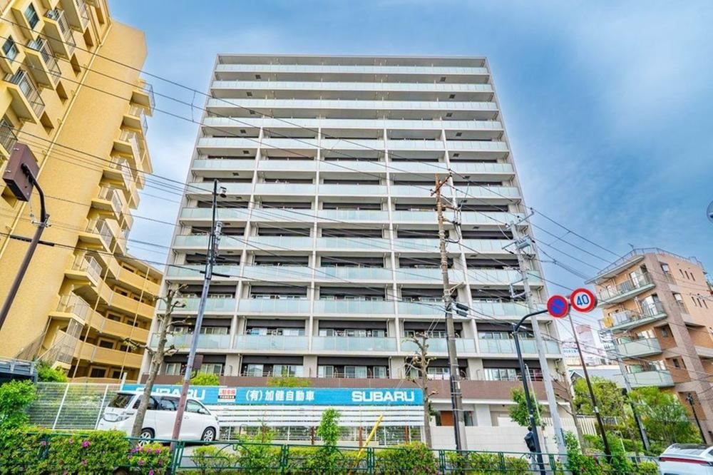 3LDK apartment in Katsushika Ward, Tokyo - Photo 1