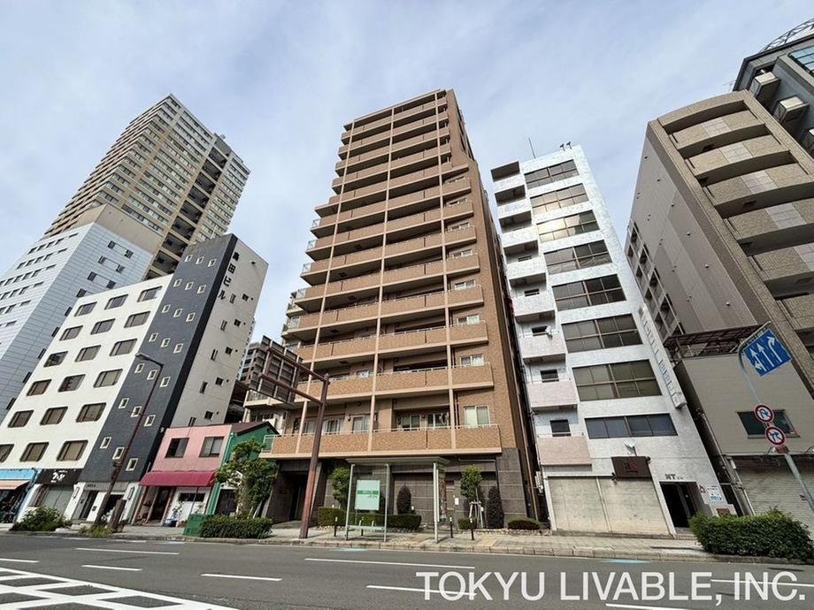 2LDK apartment in Chuo Ward, Osaka - Photo 1