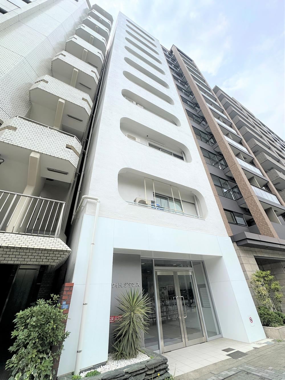 2LDK apartment in Shinjuku Ward, Tokyo - Photo 1