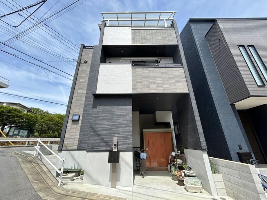 1LDK+S house in Fuchu, Tokyo - Photo 1