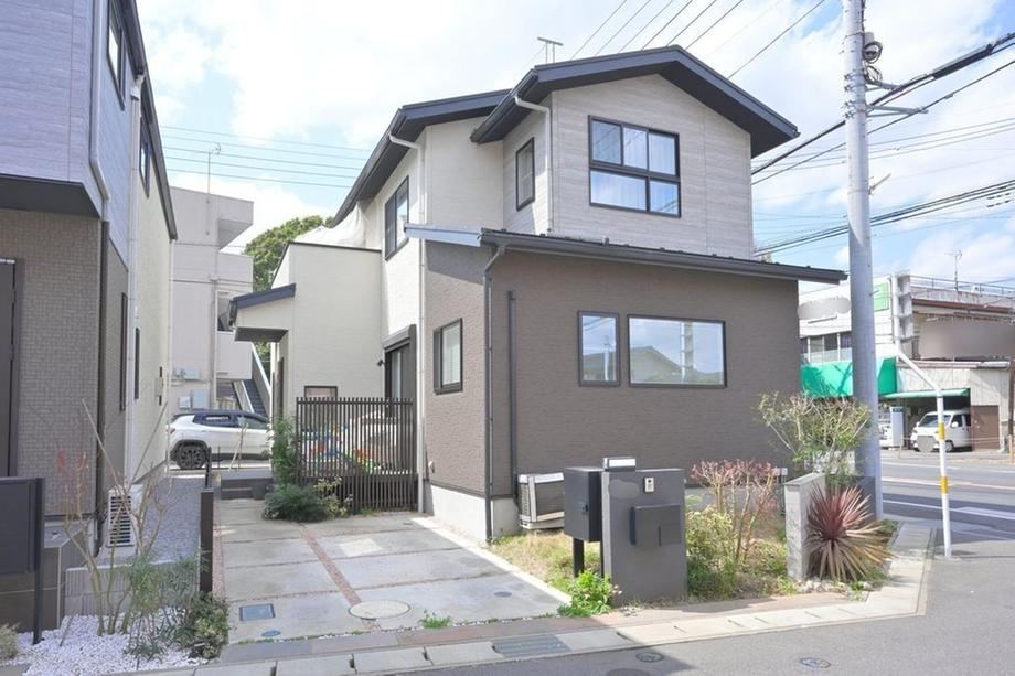 2LDK house in Kashiwa, Chiba - Photo 1