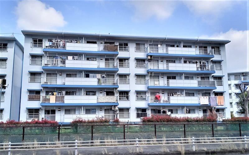 2LDK apartment in Misato, Saitama - Photo 1