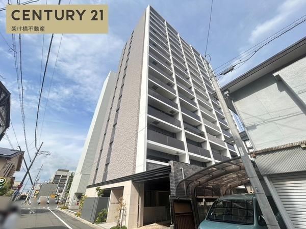 2LDK apartment in Toyohashi, Aichi - Photo 1