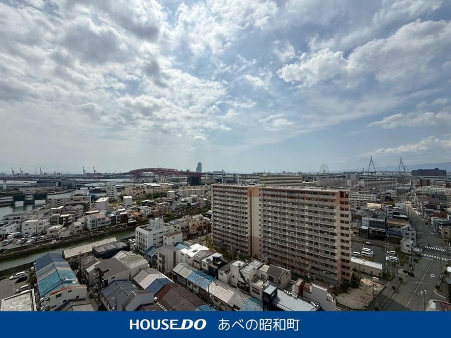 3LDK apartment in Minato Ward, Osaka - Photo 1