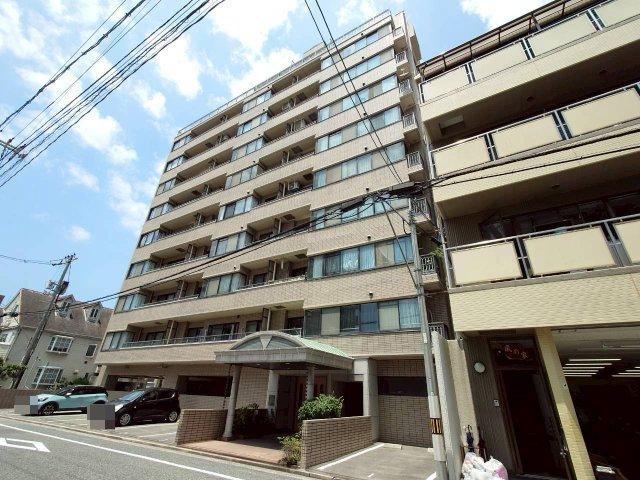 2LDK apartment in Naka Ward, Hiroshima - Photo 1